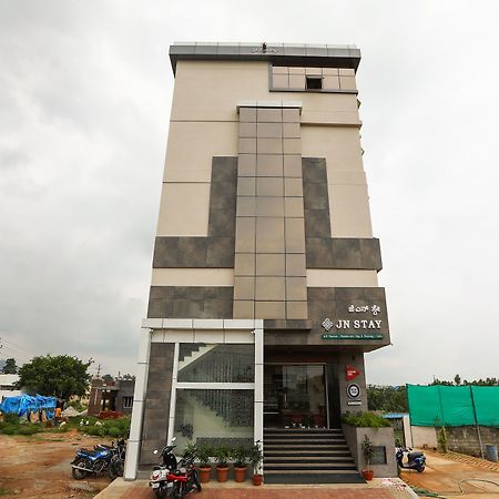 Oyo 15220 Jn Stay Mysore Exterior photo